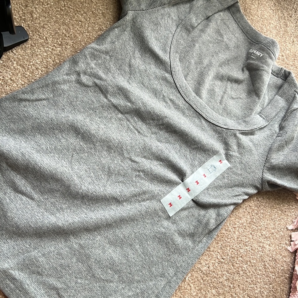 Old Navy - Picture 2 of 2